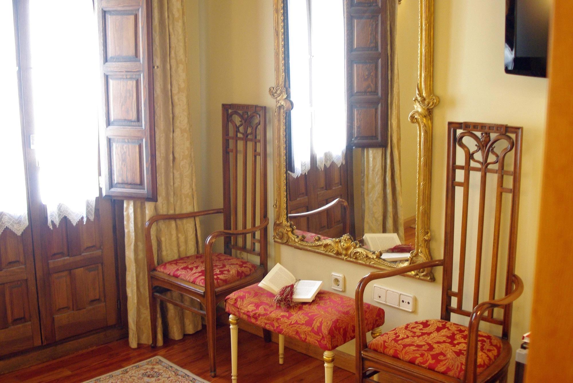 Hotel Alcazar Segovia Room photo