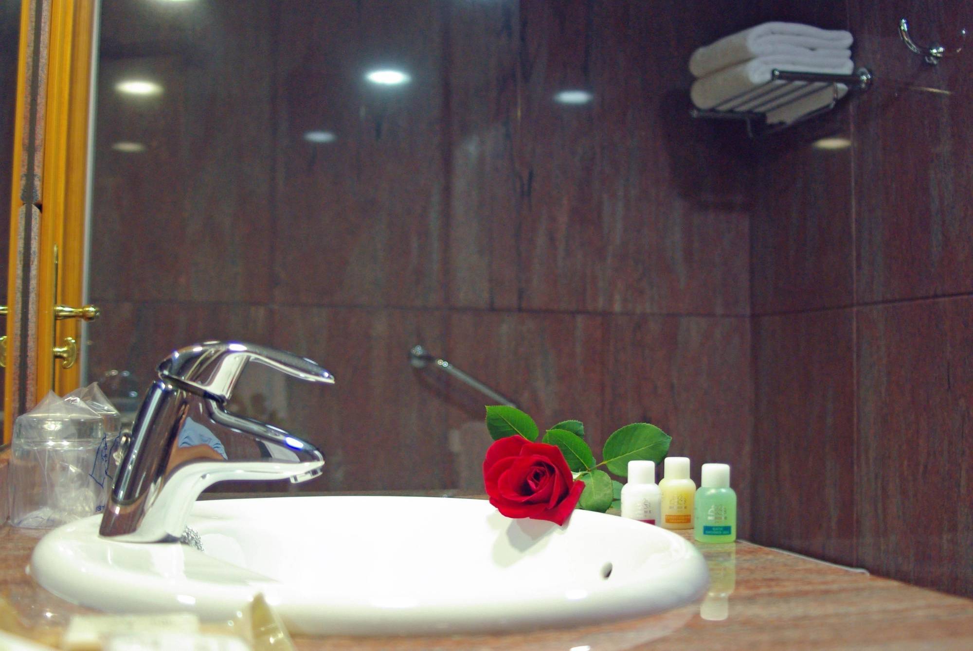 Hotel Alcazar Segovia Room photo